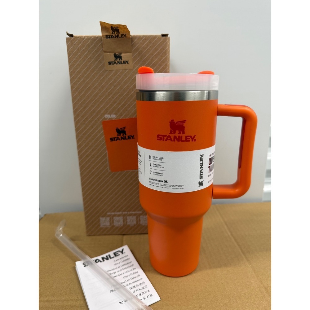 Stanley Quencher H2.0 FlowState Tumbler 40oz Insulated orange Cup New